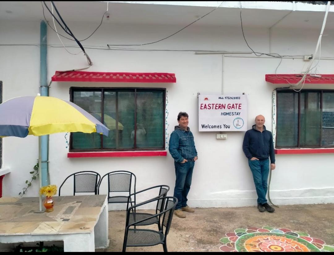 Eastern Gate Homestay 카주라호 외부 사진